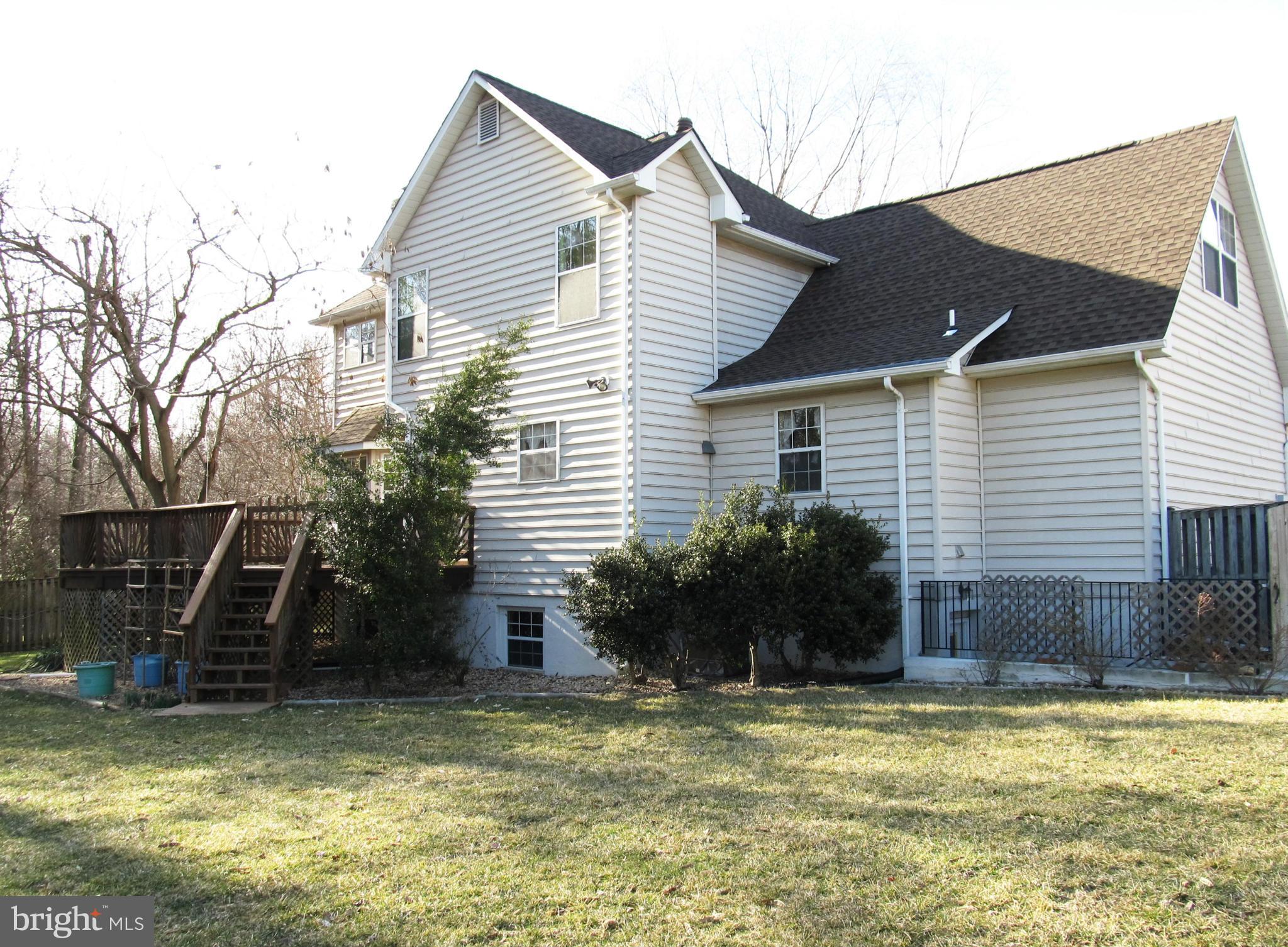 CONSTITUTION HILLS - Residential