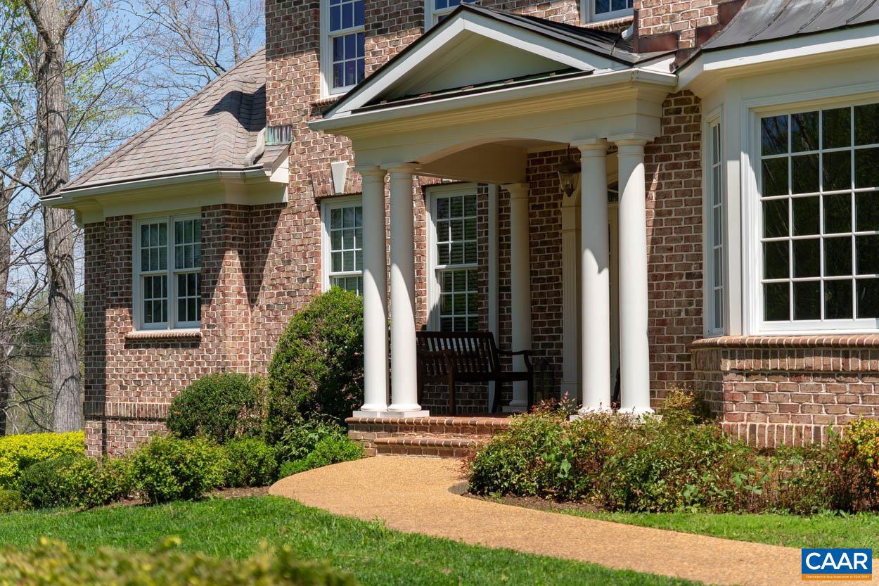 FOXCHASE - Residential