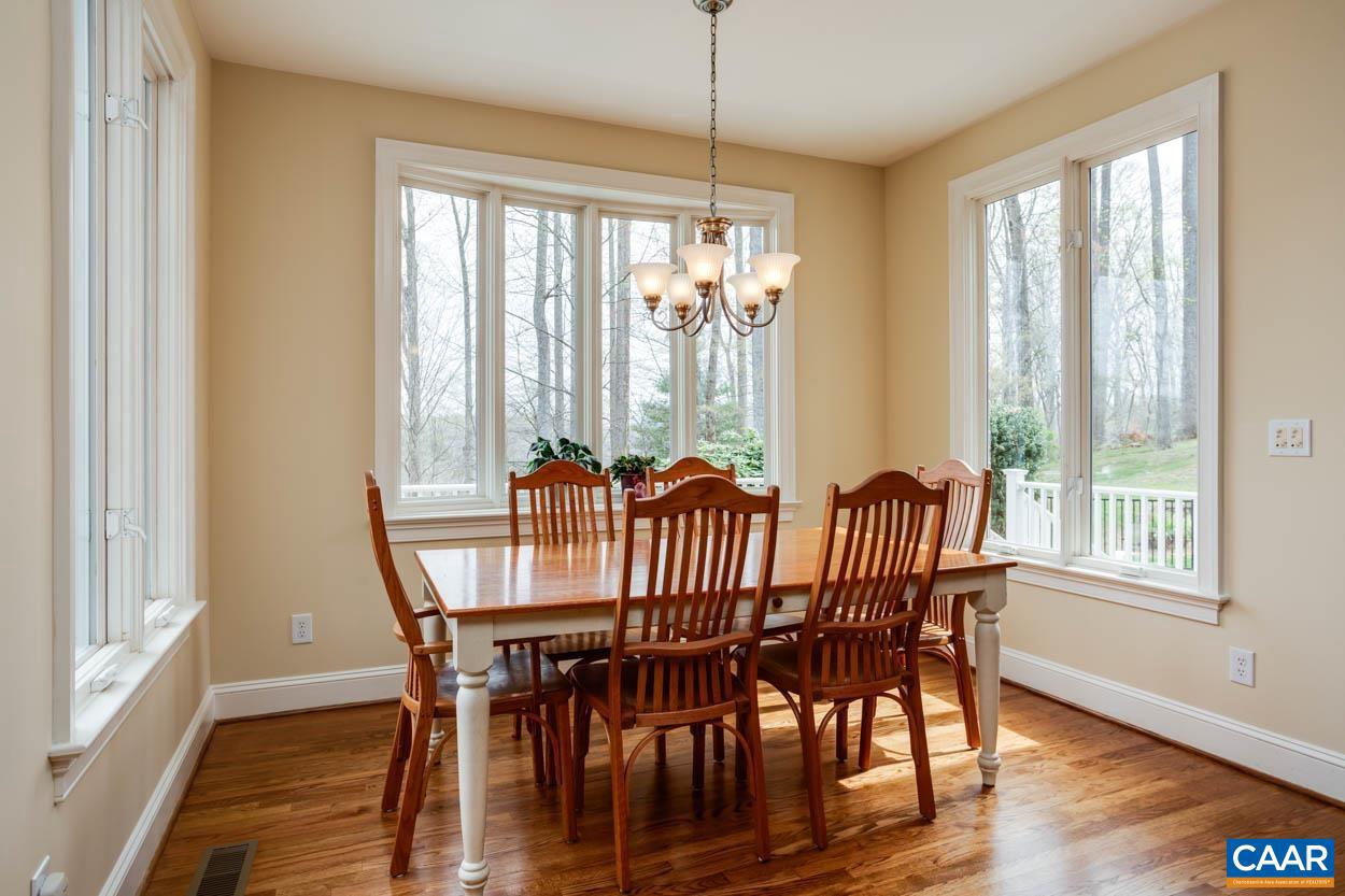 FOXCHASE - Residential