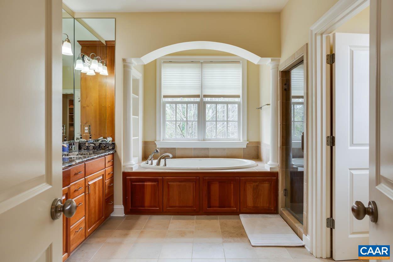 FOXCHASE - Residential