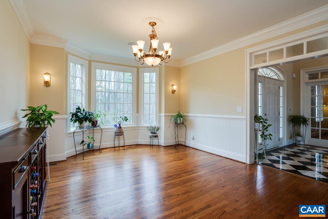 FOXCHASE - Residential