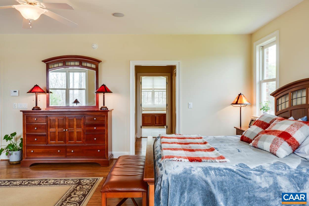 FOXCHASE - Residential