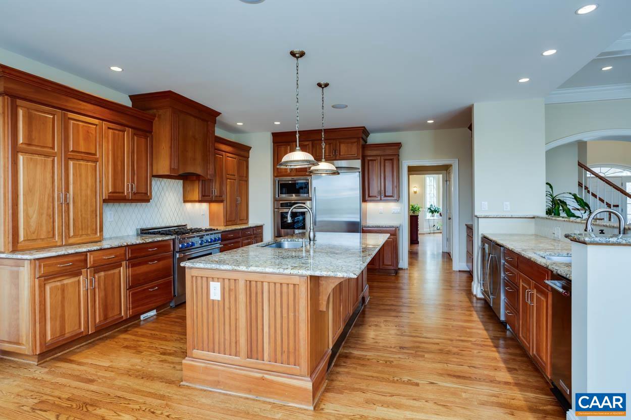 FOXCHASE - Residential