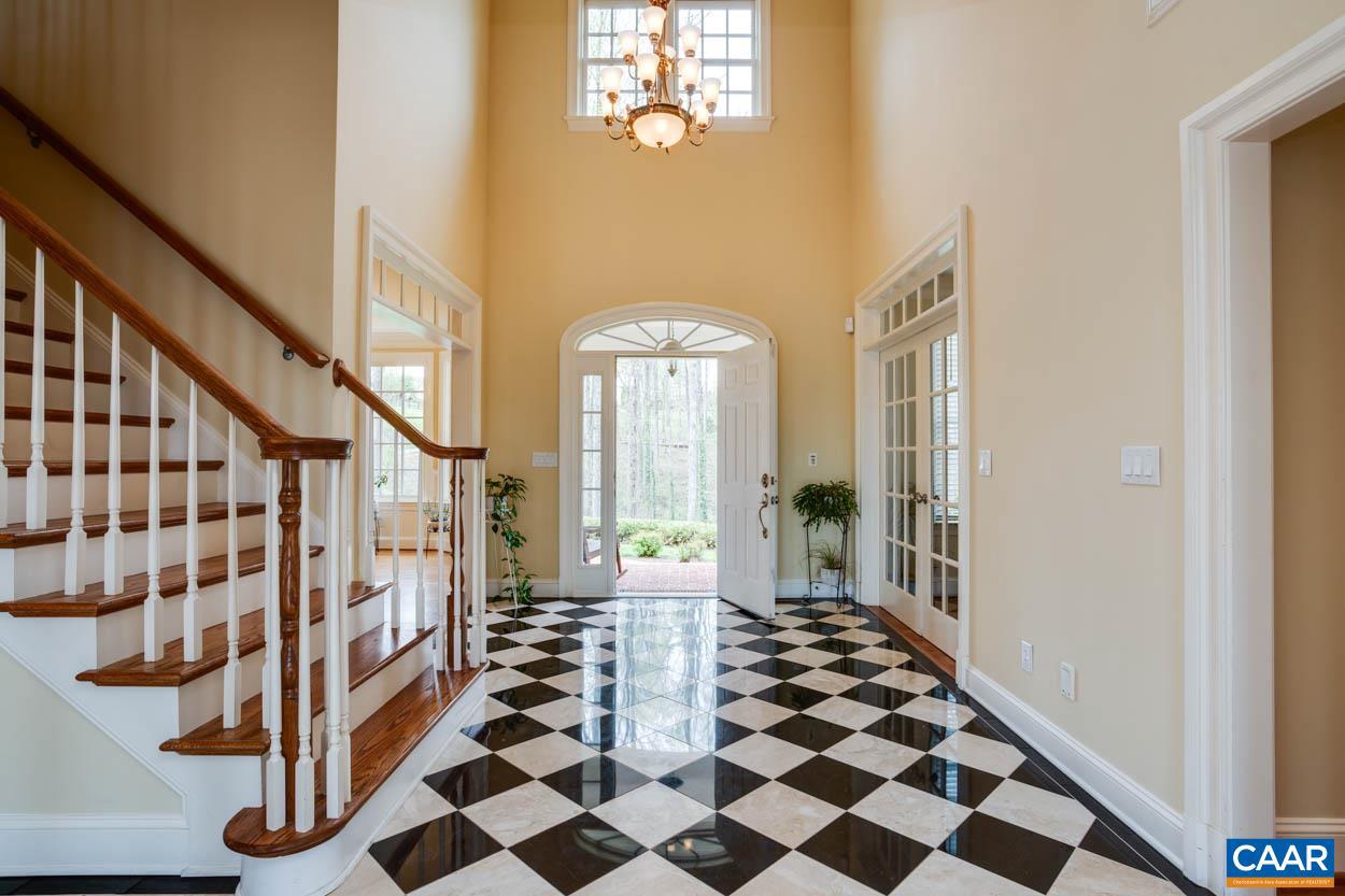 FOXCHASE - Residential