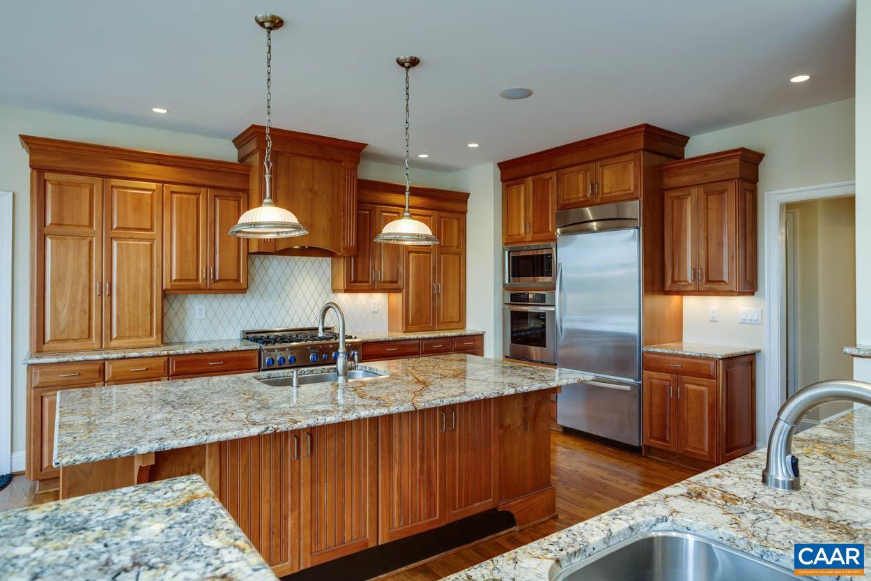 FOXCHASE - Residential