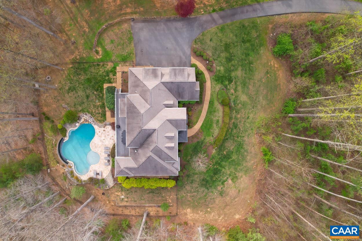 FOXCHASE - Residential