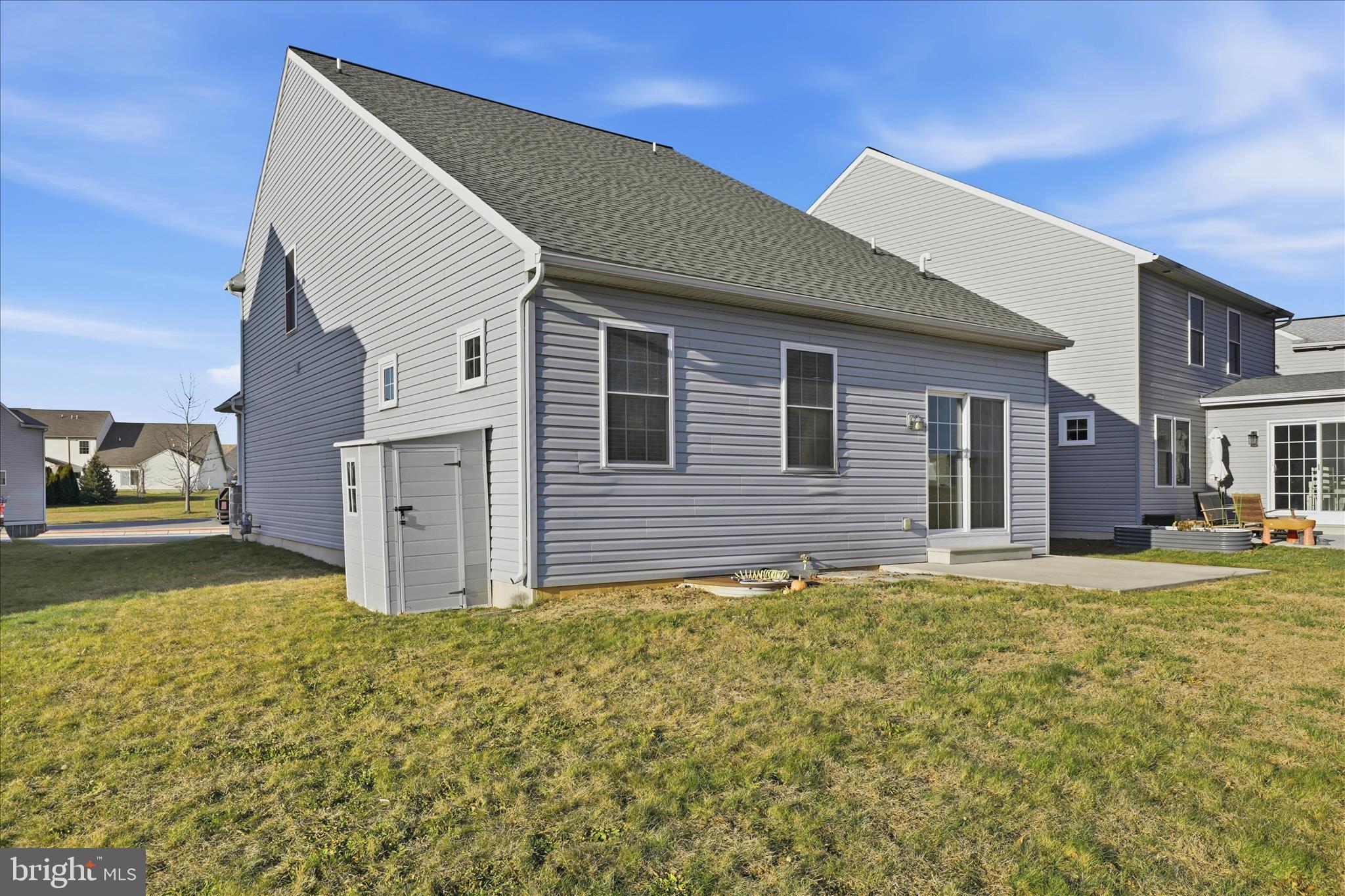 ELM TREE - Residential