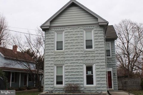 621 E WASHINGTON STREET CHAMBERSBURG PA 17201