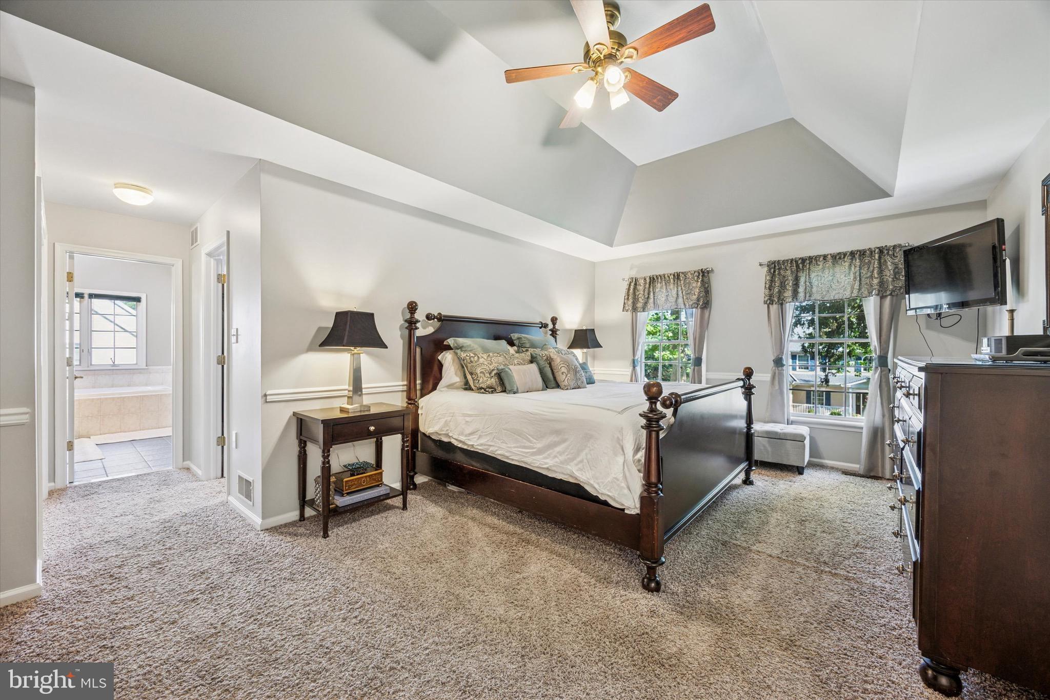 VALLEY GREEN - Residential