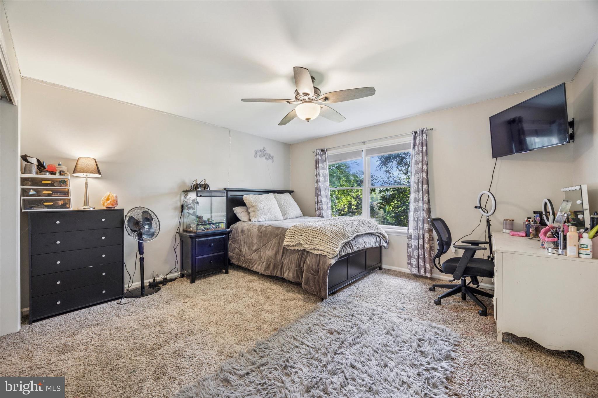 VALLEY GREEN - Residential