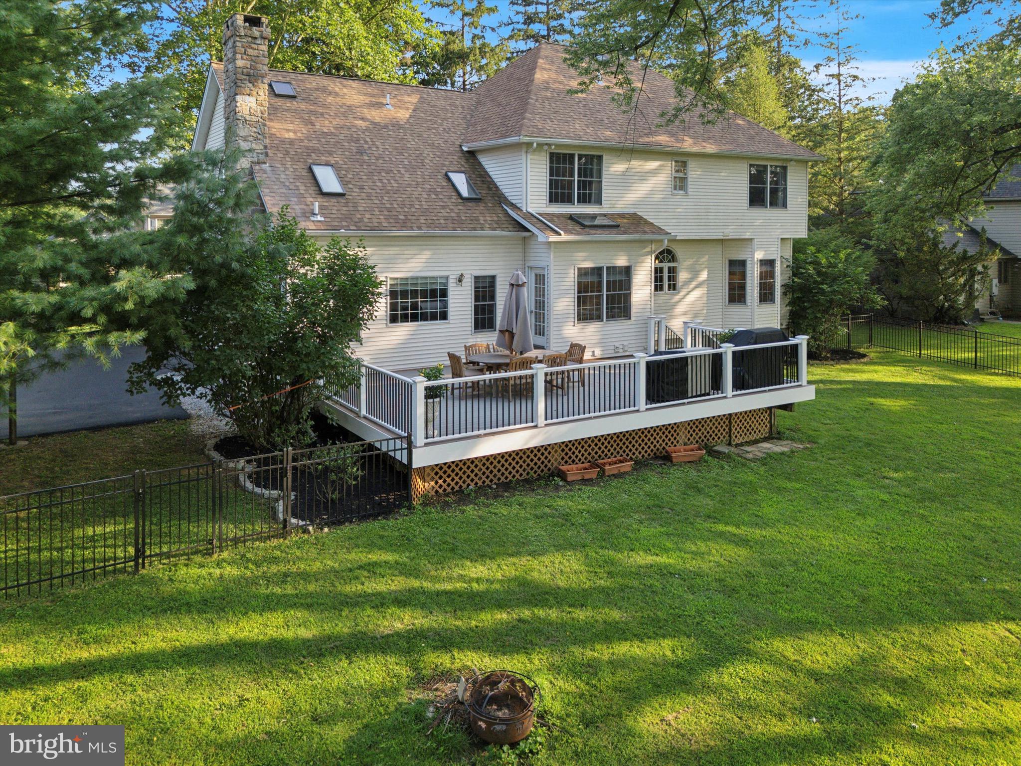 VALLEY GREEN - Residential