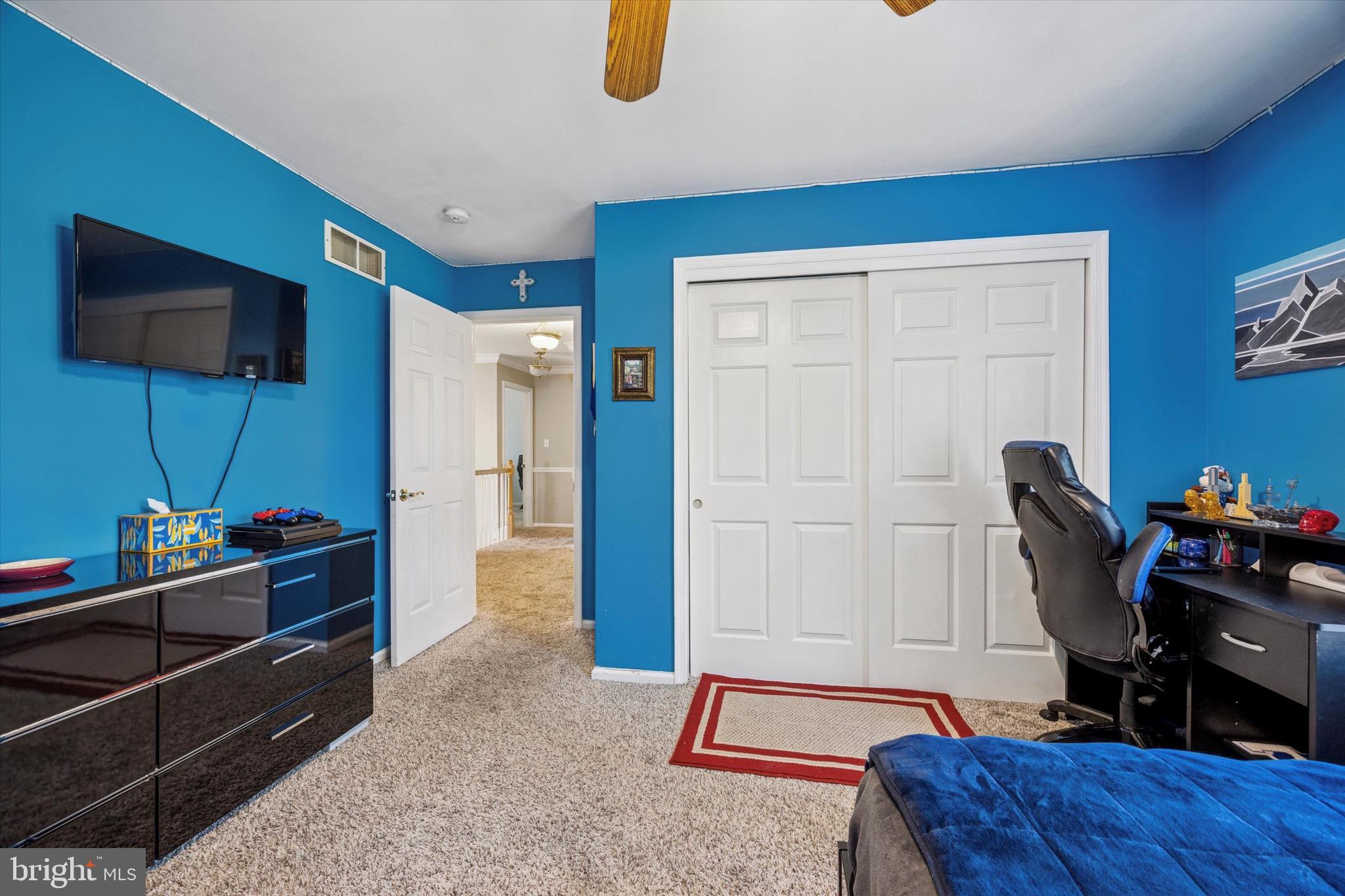 VALLEY GREEN - Residential