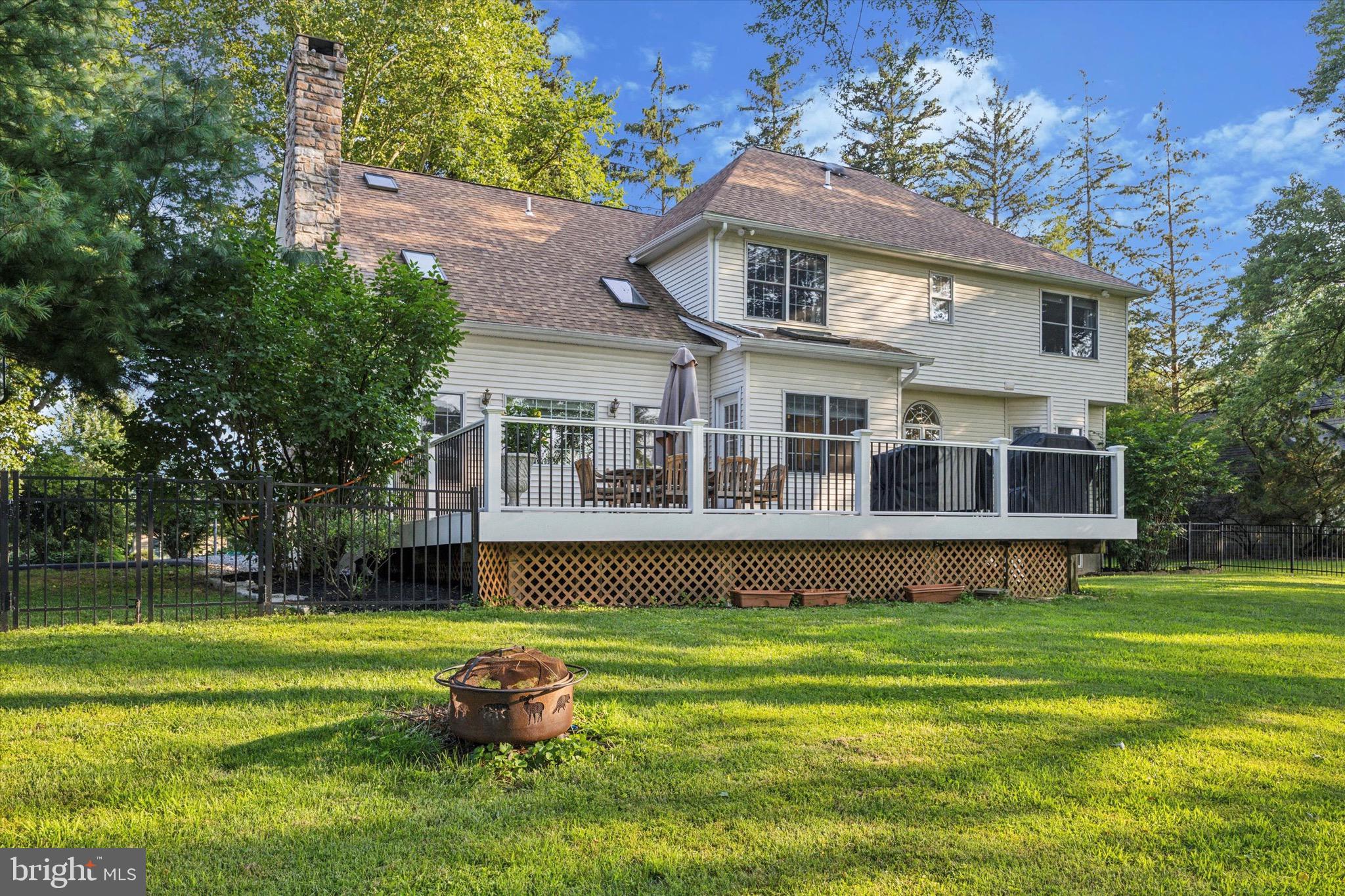 VALLEY GREEN - Residential