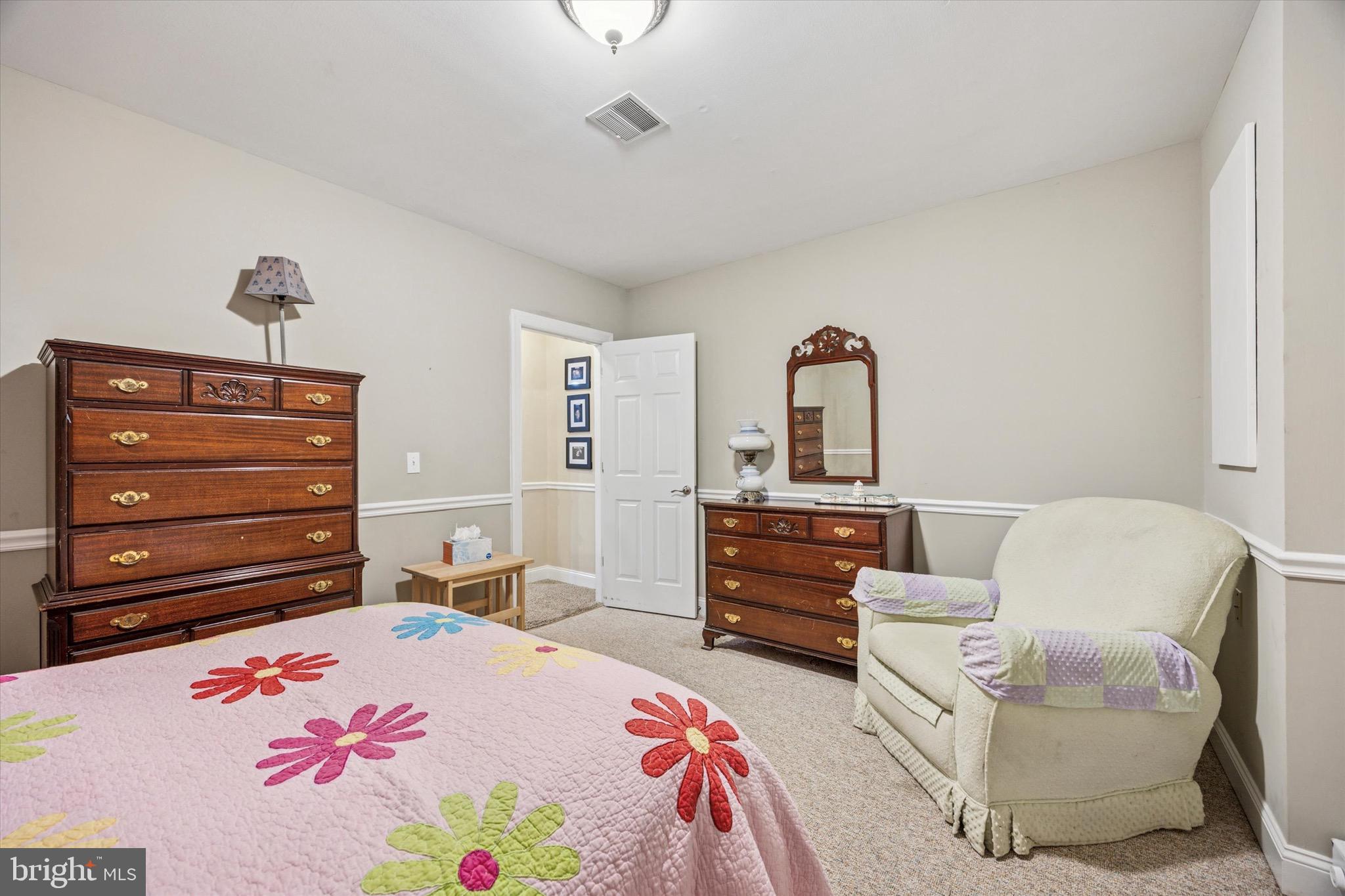 VALLEY GREEN - Residential