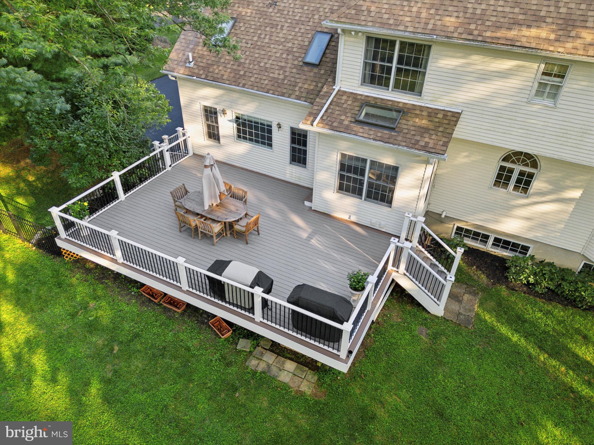 VALLEY GREEN - Residential