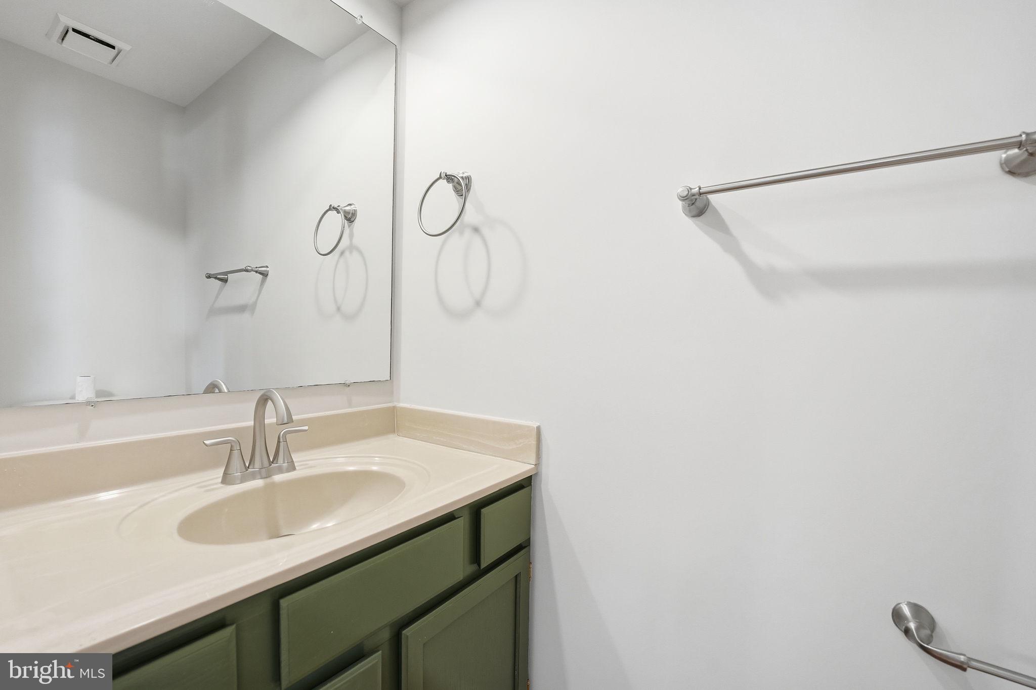 DOMINION STATION - Residential