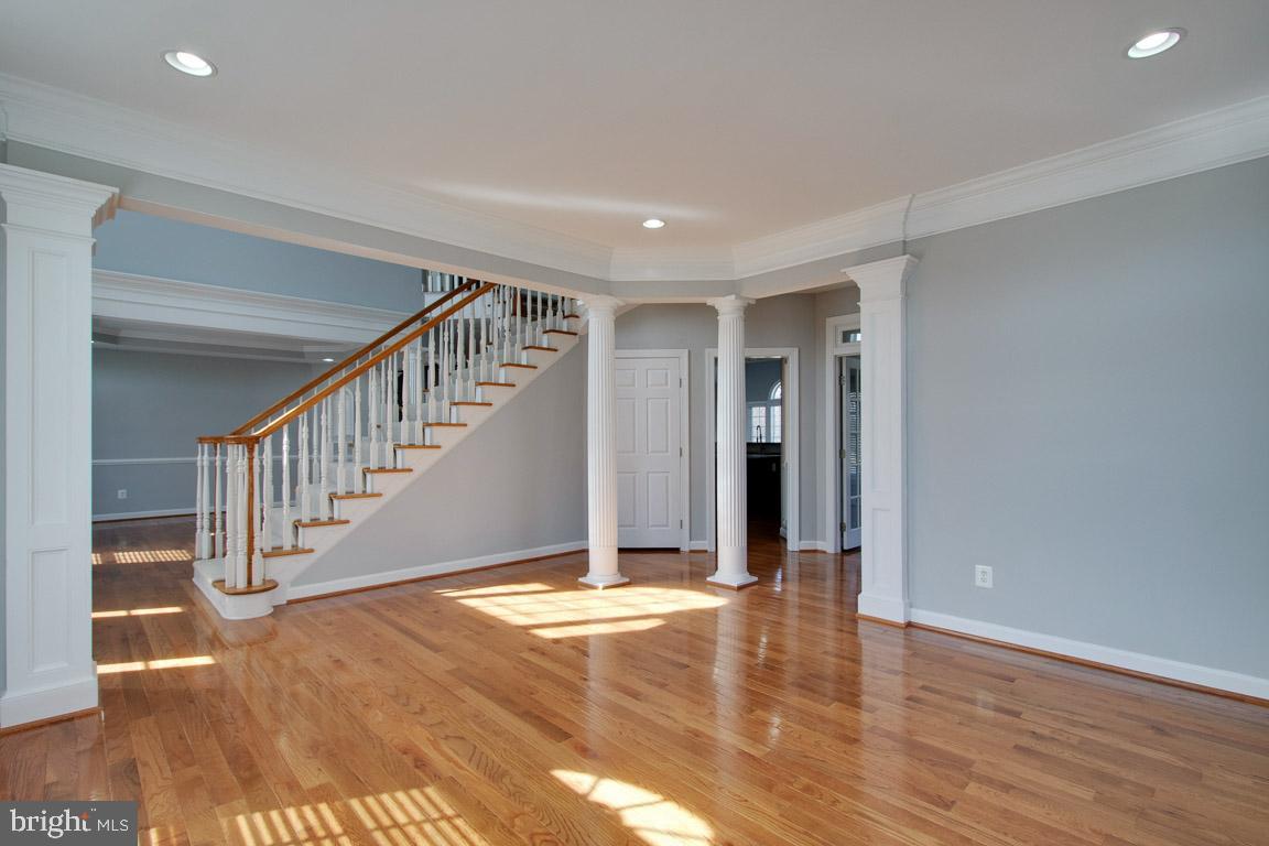 HOLLY RIDGE AT LAWNVALE - Residential