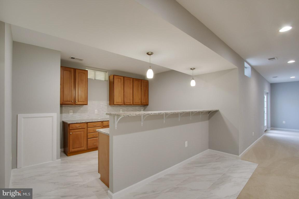 HOLLY RIDGE AT LAWNVALE - Residential