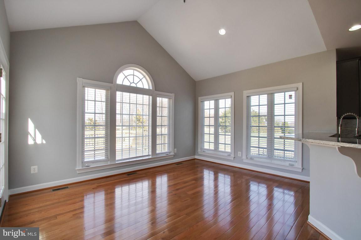 HOLLY RIDGE AT LAWNVALE - Residential