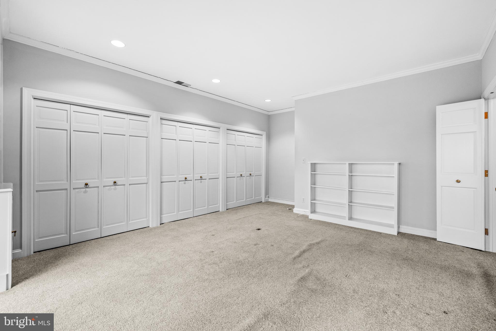 DEVON HILL - Residential Lease