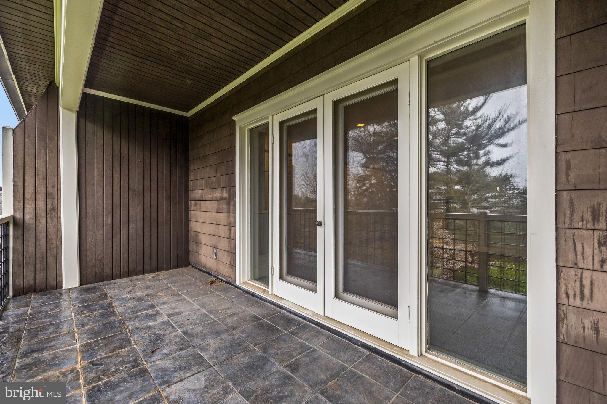 DEVON HILL - Residential Lease