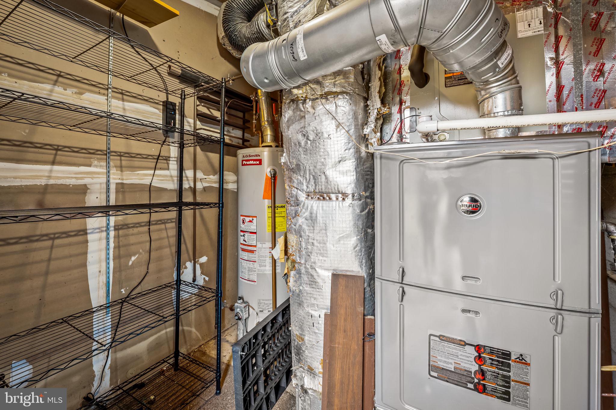 ANNEN WOODS - Residential