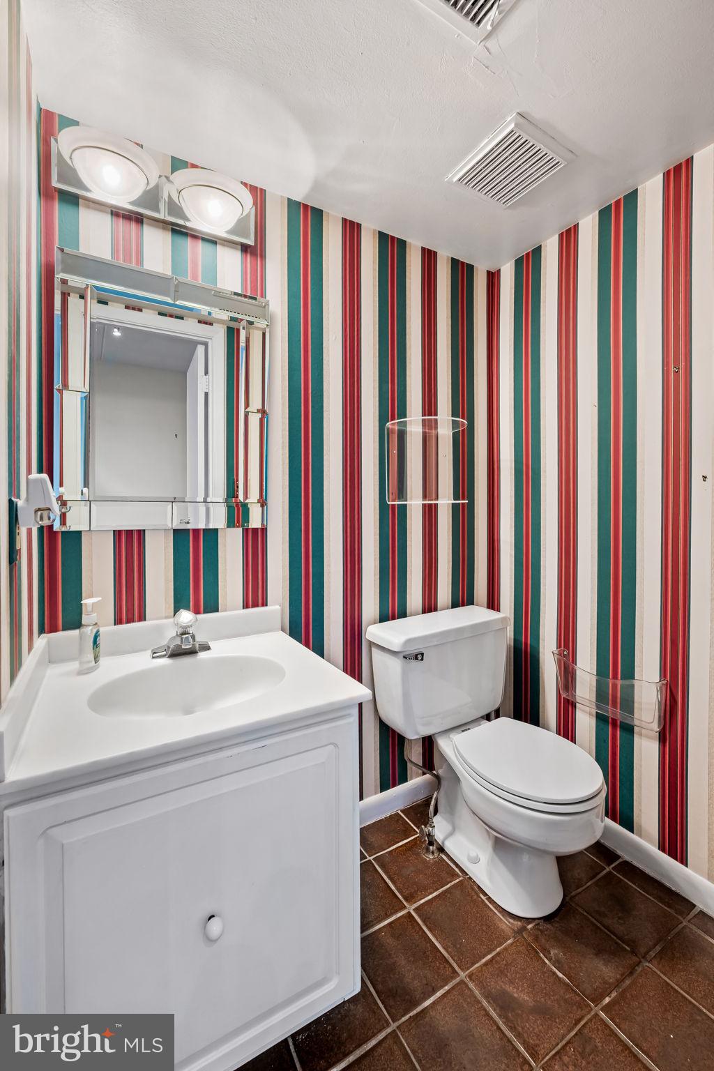 ANNEN WOODS - Residential