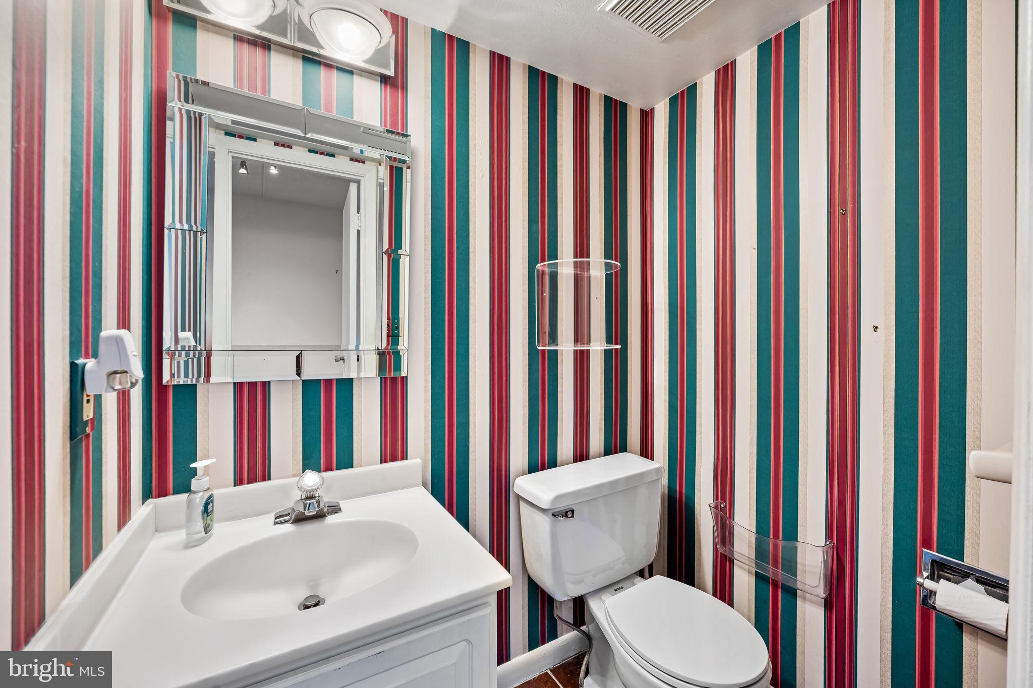 ANNEN WOODS - Residential