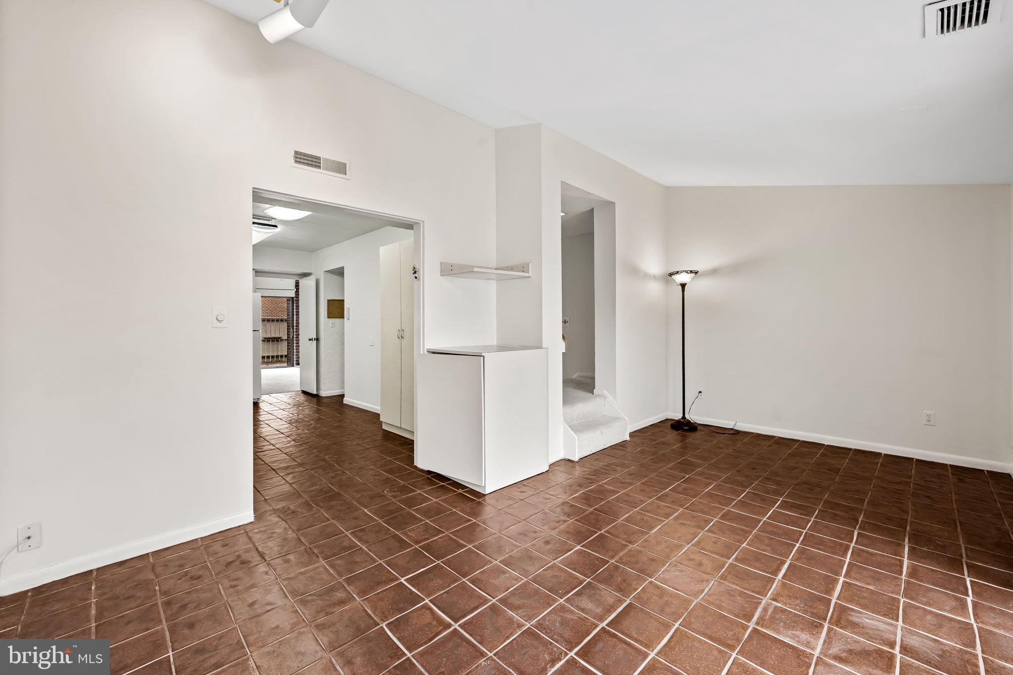 ANNEN WOODS - Residential