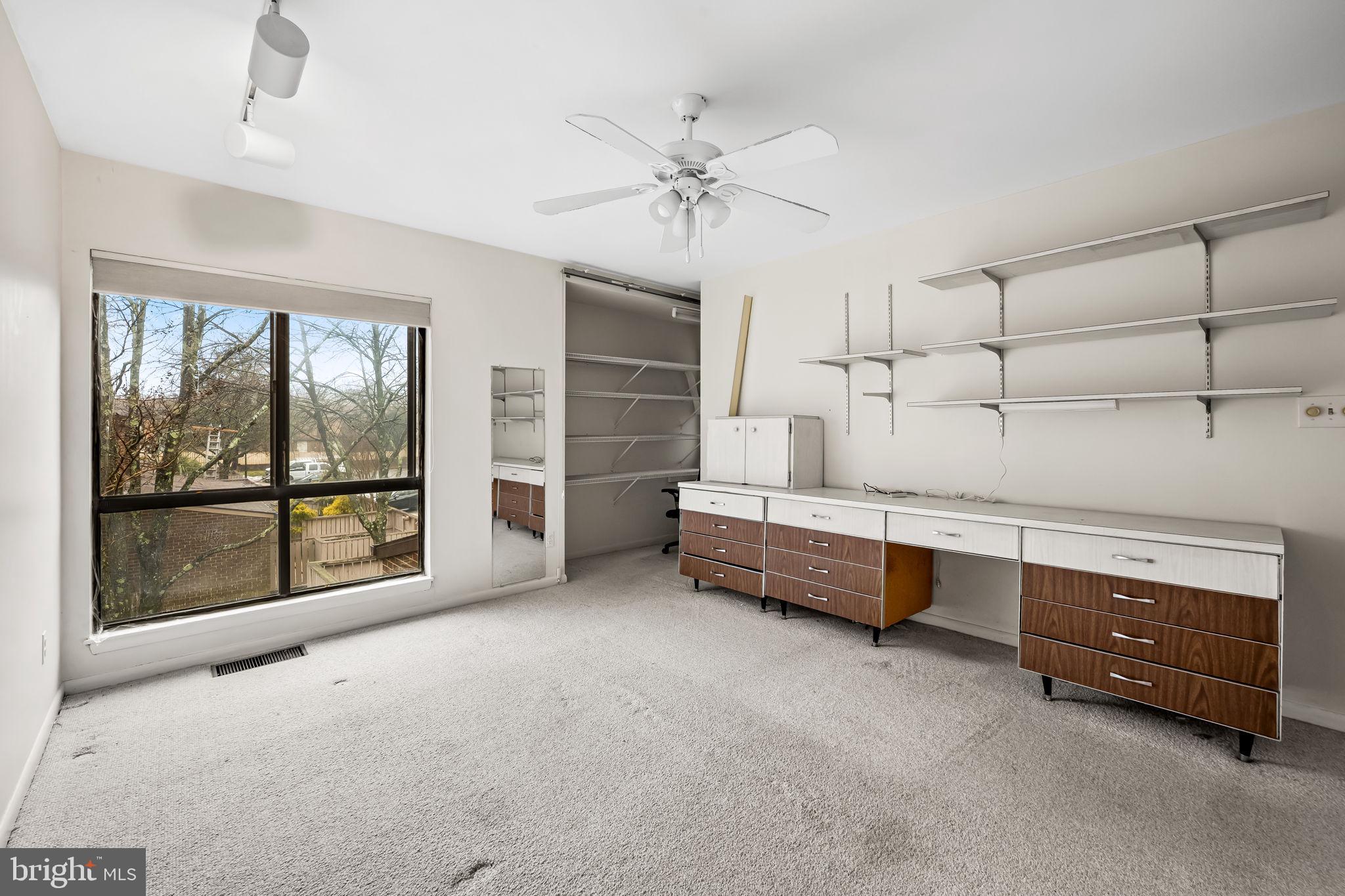 ANNEN WOODS - Residential