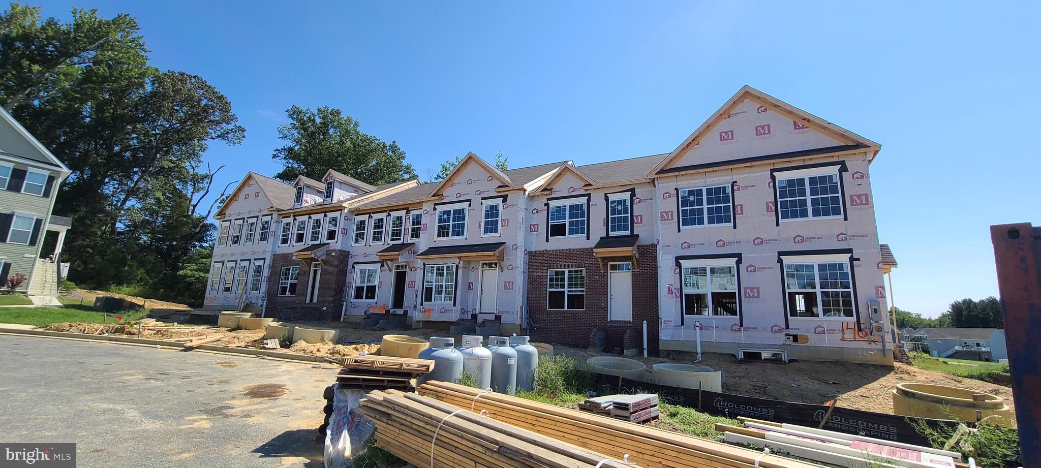 ELIZABETH HILLS PHASE 5 - Residential