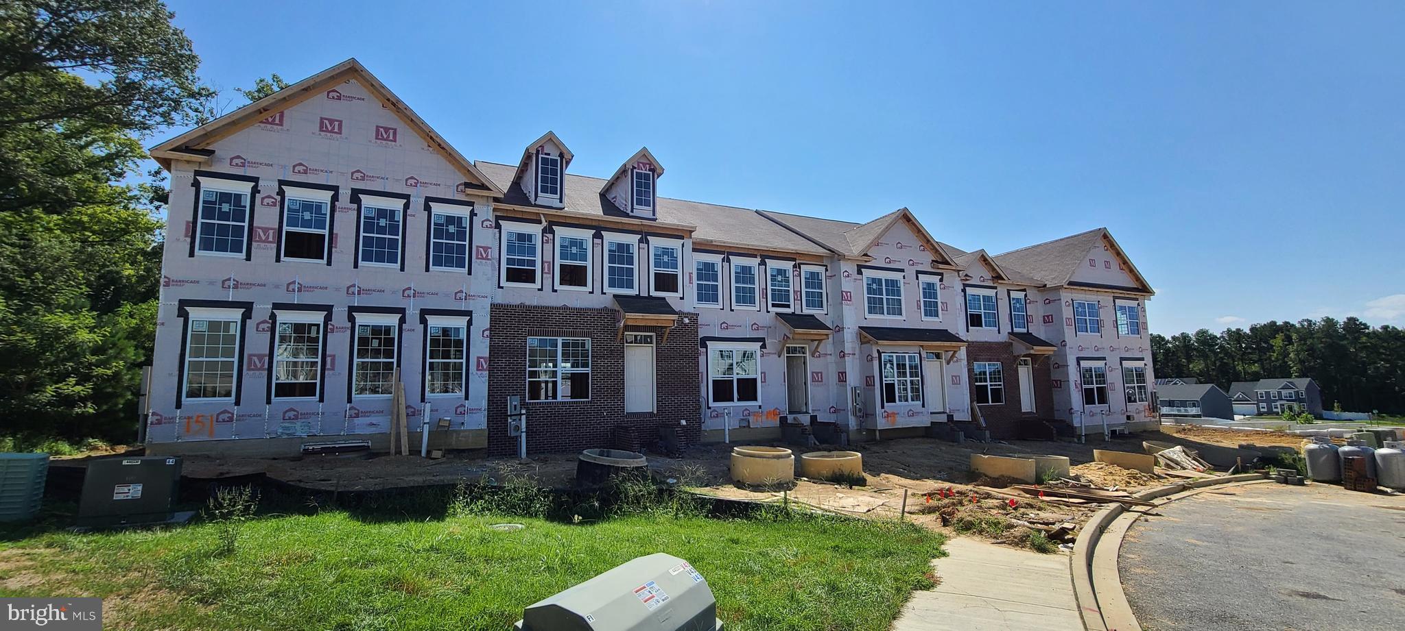 ELIZABETH HILLS PHASE 5 - Residential