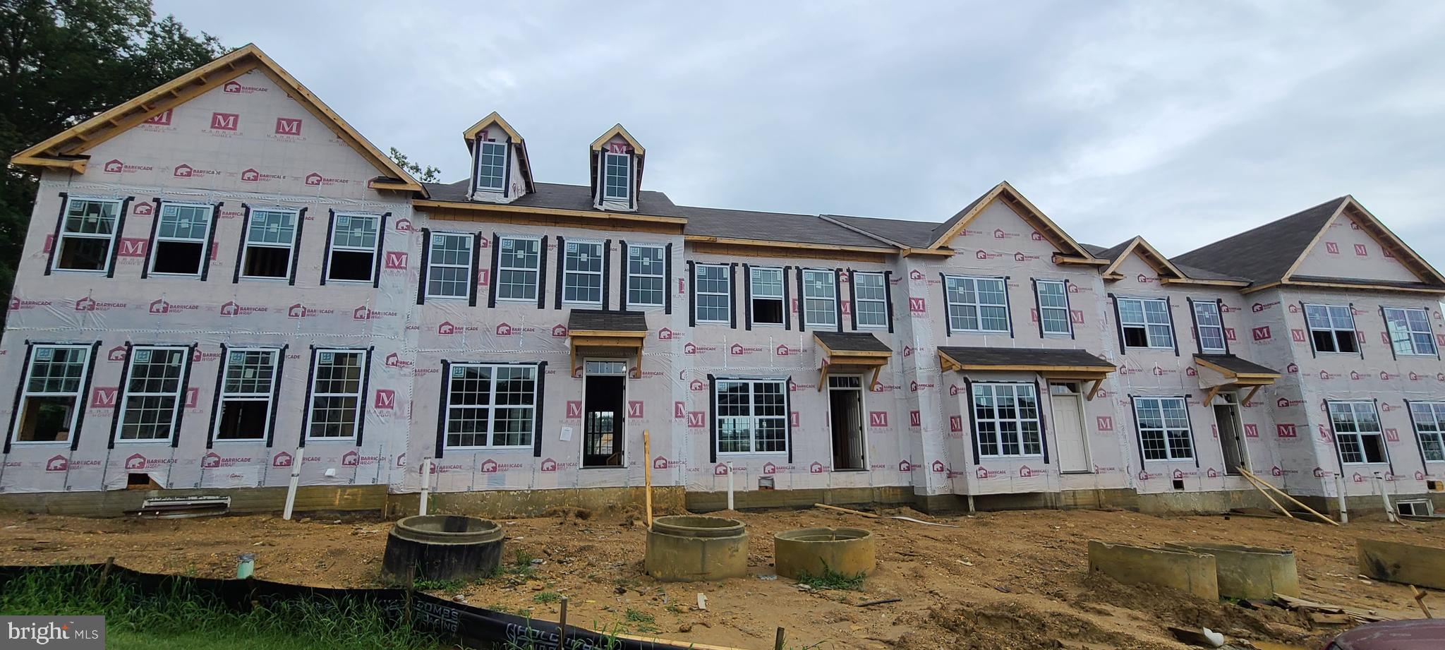 ELIZABETH HILLS PHASE 5 - Residential