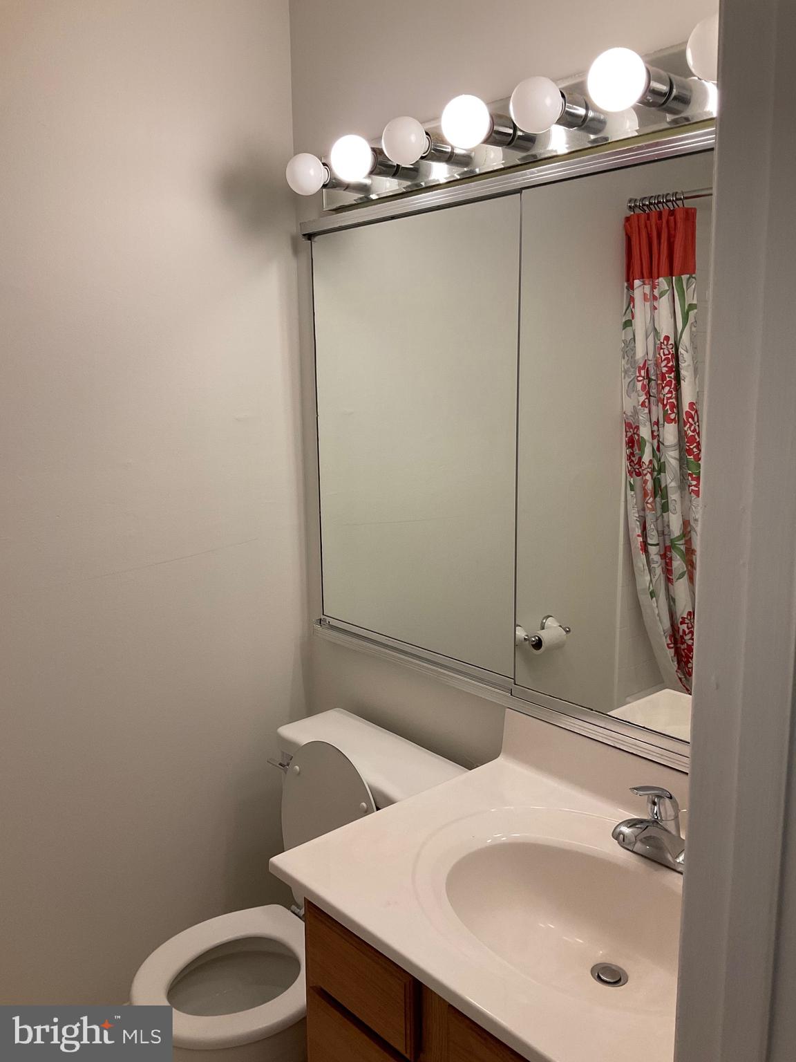 DANBURY VILLAGE - Residential