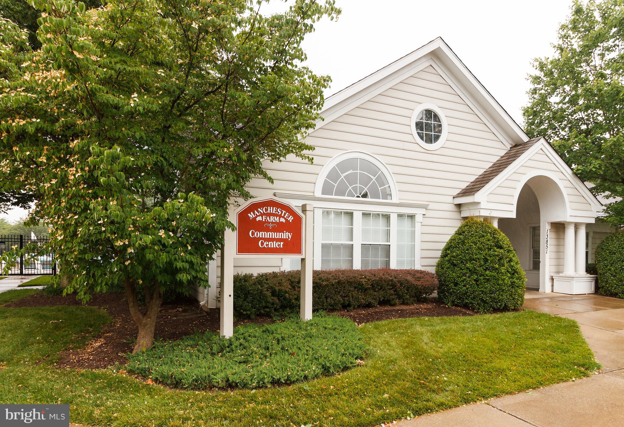 WOODFIELD AT MANCHESTER - Residential