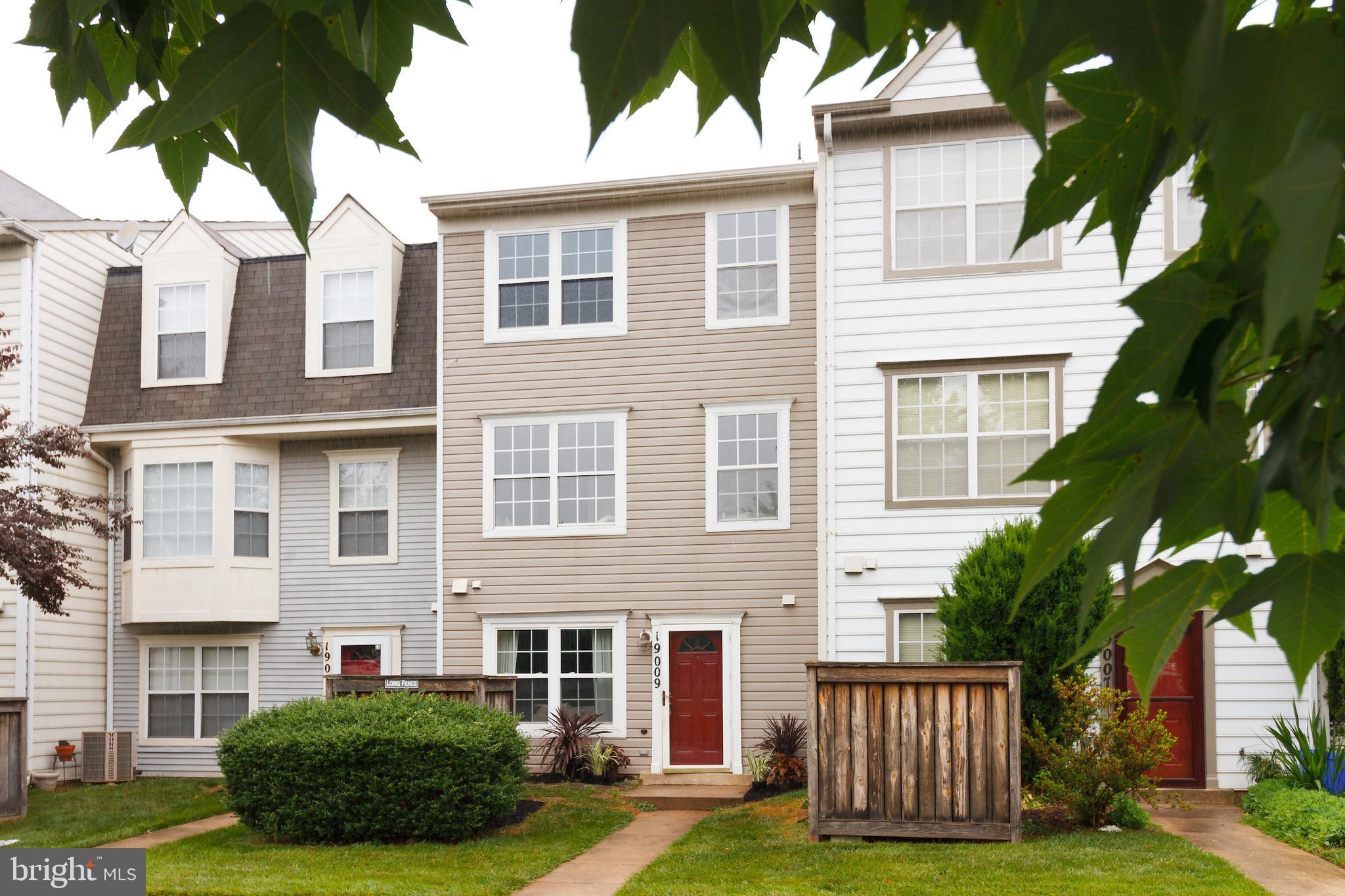 WOODFIELD AT MANCHESTER - Residential