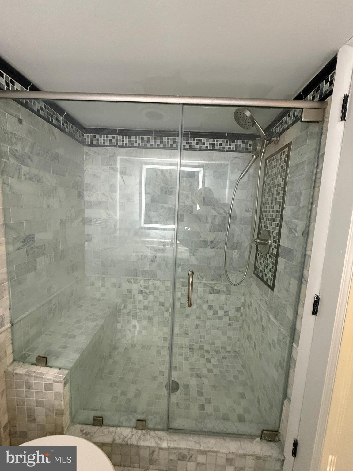 RACQUET CLUB - Residential