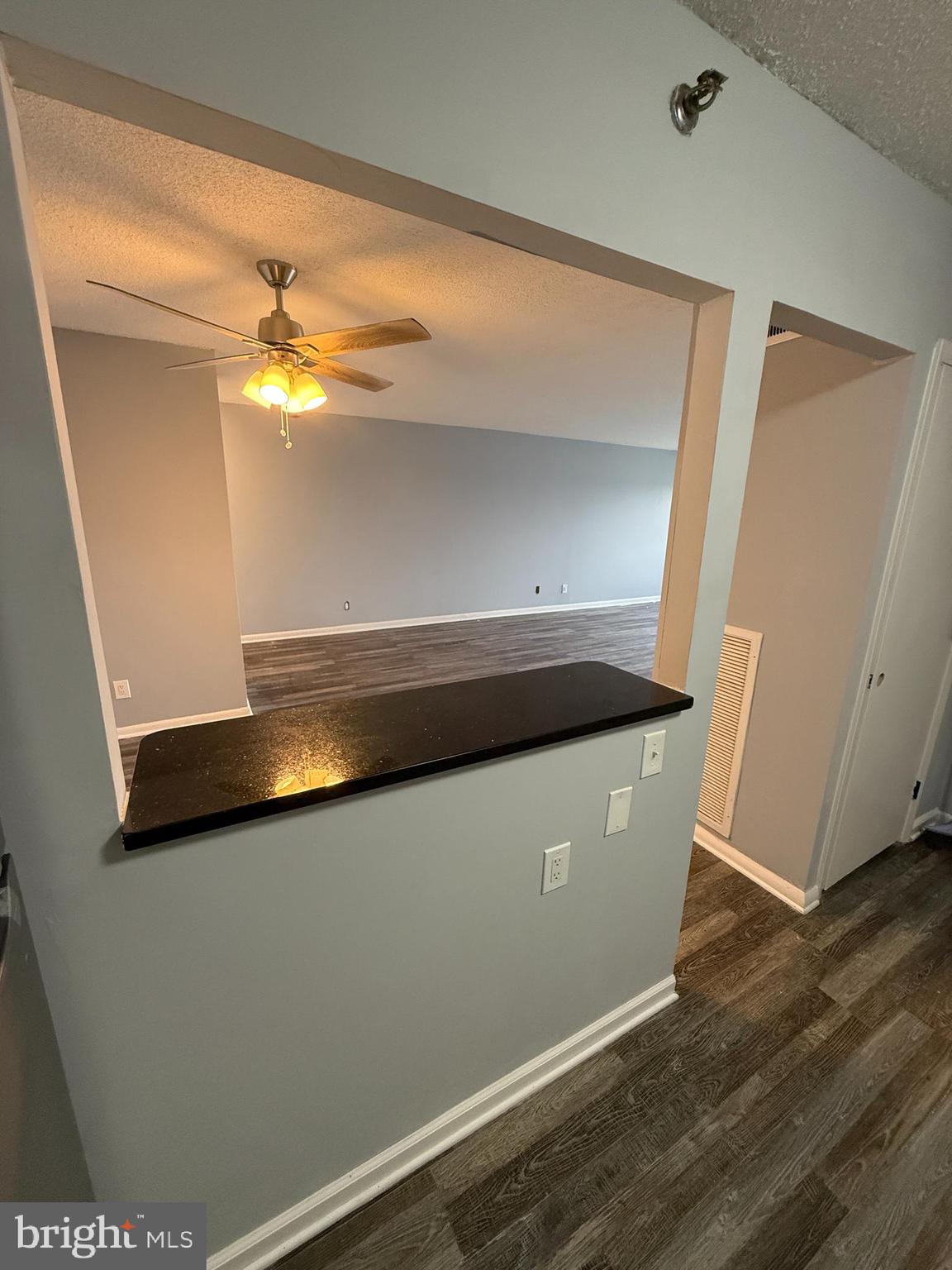 RACQUET CLUB - Residential