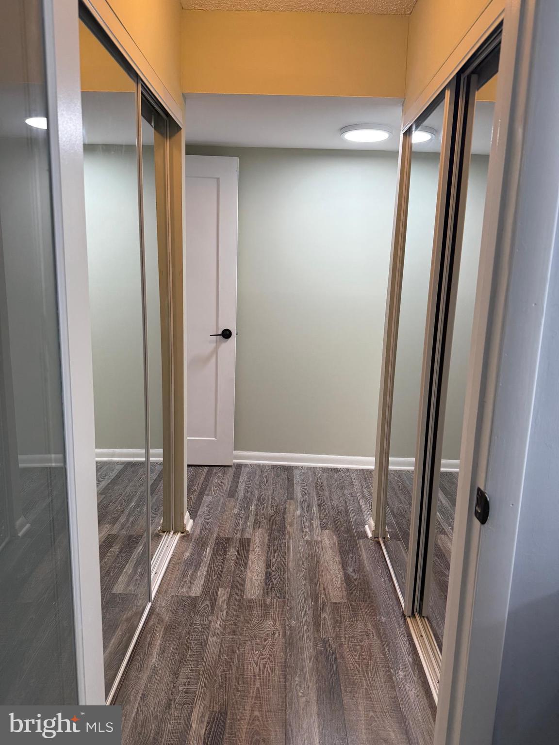 RACQUET CLUB - Residential