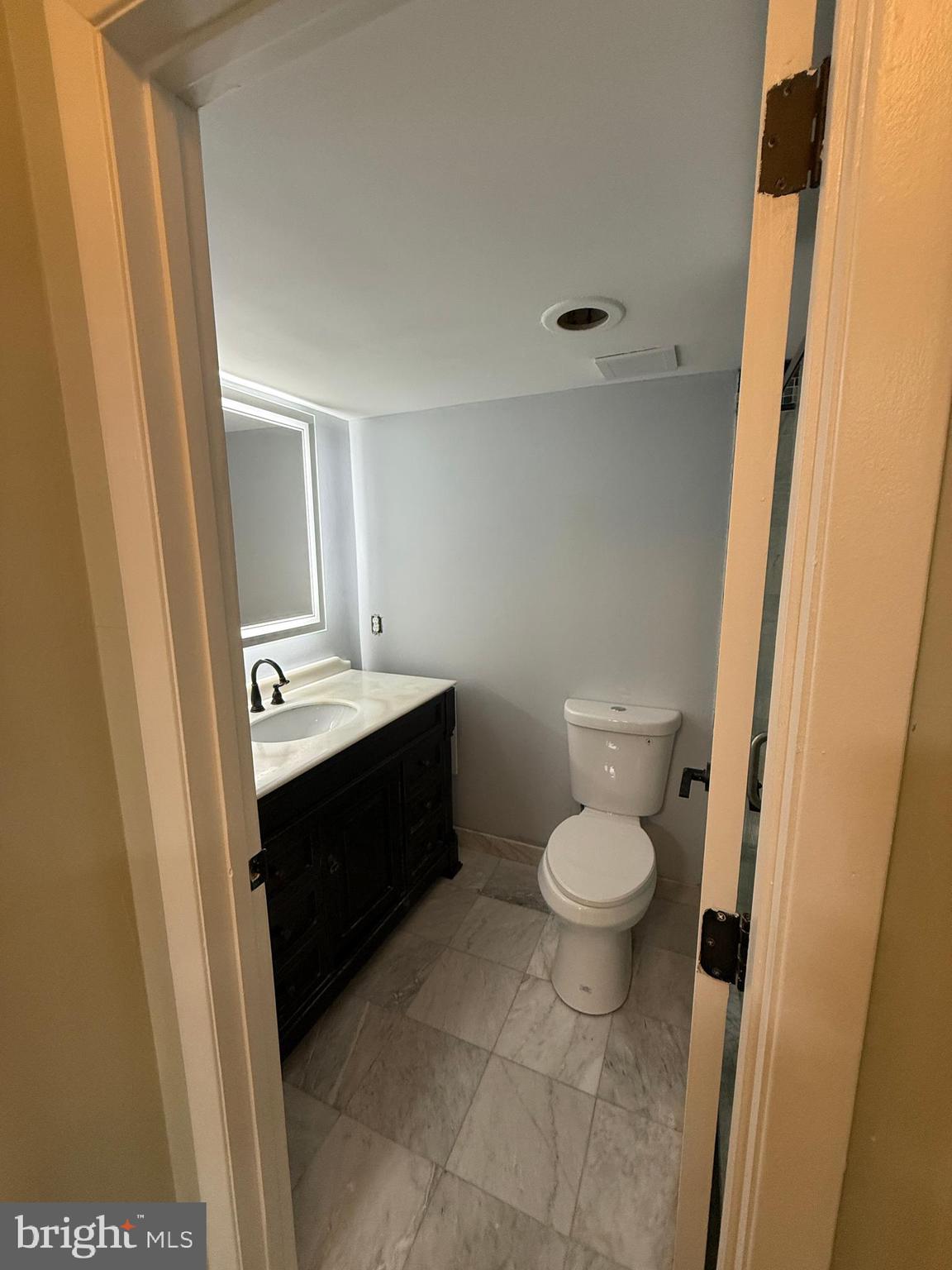 RACQUET CLUB - Residential