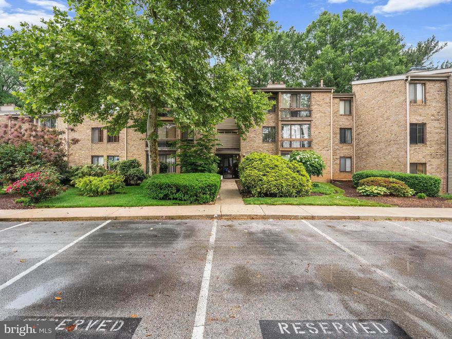 *Tenant Occupied – Must Honor Lease* Investor alert in conveniently located Cross Fox Condos! This 1 bedroom, 1 bathroom top-floor penthouse unit is tenant occupied with a strong long-term tenant already in place. The current lease runs through 2/28/27 at $1,350/month and the tenant has always paid on time. With market rents for a 1 bedroom in Columbia typically ranging from $1,600–$1,850/month, this is a great opportunity for the next owner to step into immediate cash flow with room to improve NOI over time. The unit is in great shape and features bamboo flooring throughout. The top-floor location is a nice bonus with no neighbors above you. A savvy buyer has a few different options here: hold it as a long-term rental, or collect rent through the current lease term and eventually move in and make it your own after the lease expires. The location is hard to beat. Enjoy easy access to The Shoppes at Wilde Lake, Columbia Town Center, The Mall in Columbia, Merriweather Post Pavilion, the Merriweather District, Johns Hopkins Howard County Medical Center, Howard Community College, and commuter routes 29 and 32. Water, sewer and trash all included in the condo fee. No front foot fee! Shared laundry room in the building. Make us an offer before it’s too late!