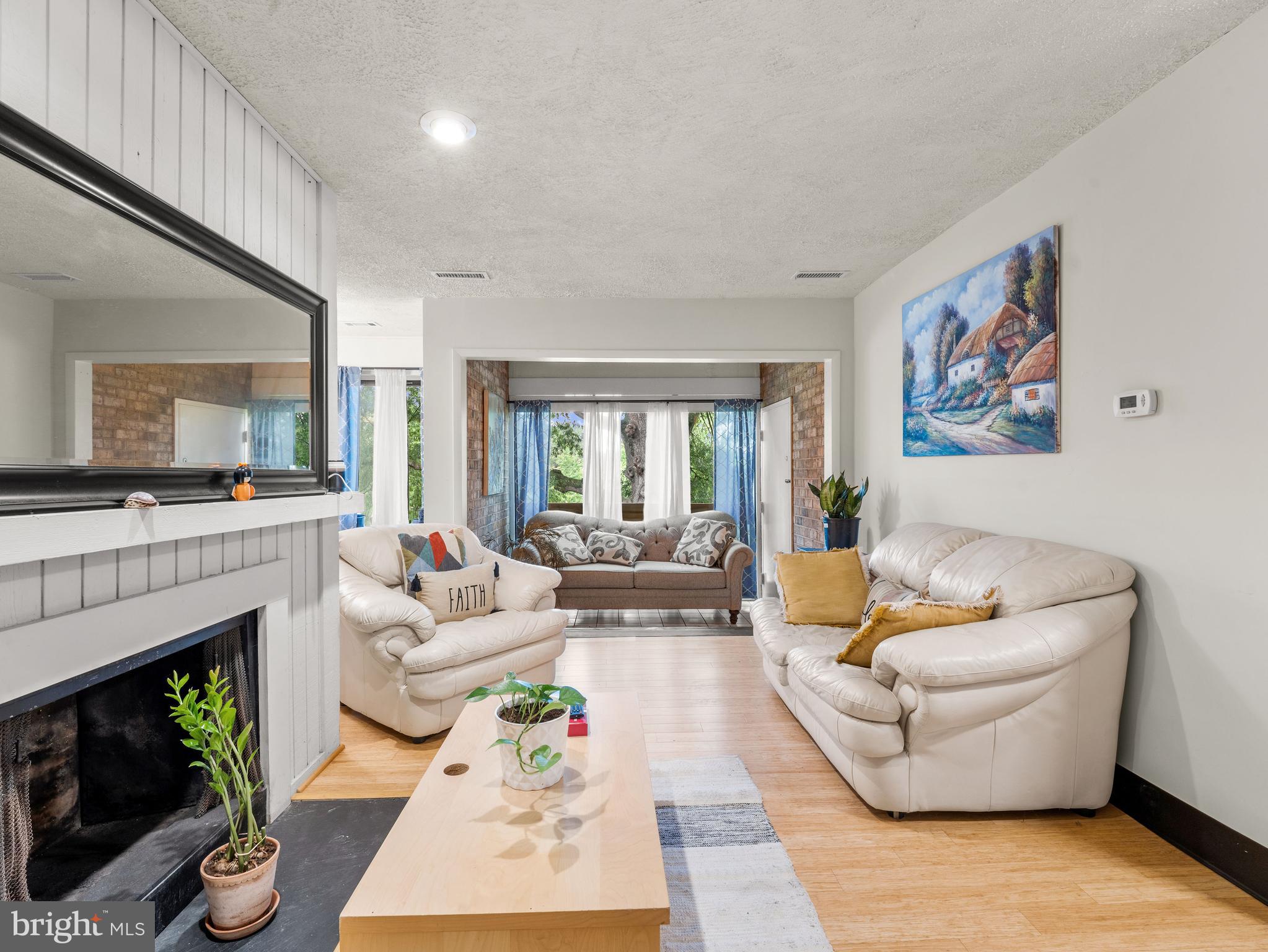 CROSS FOX - Residential