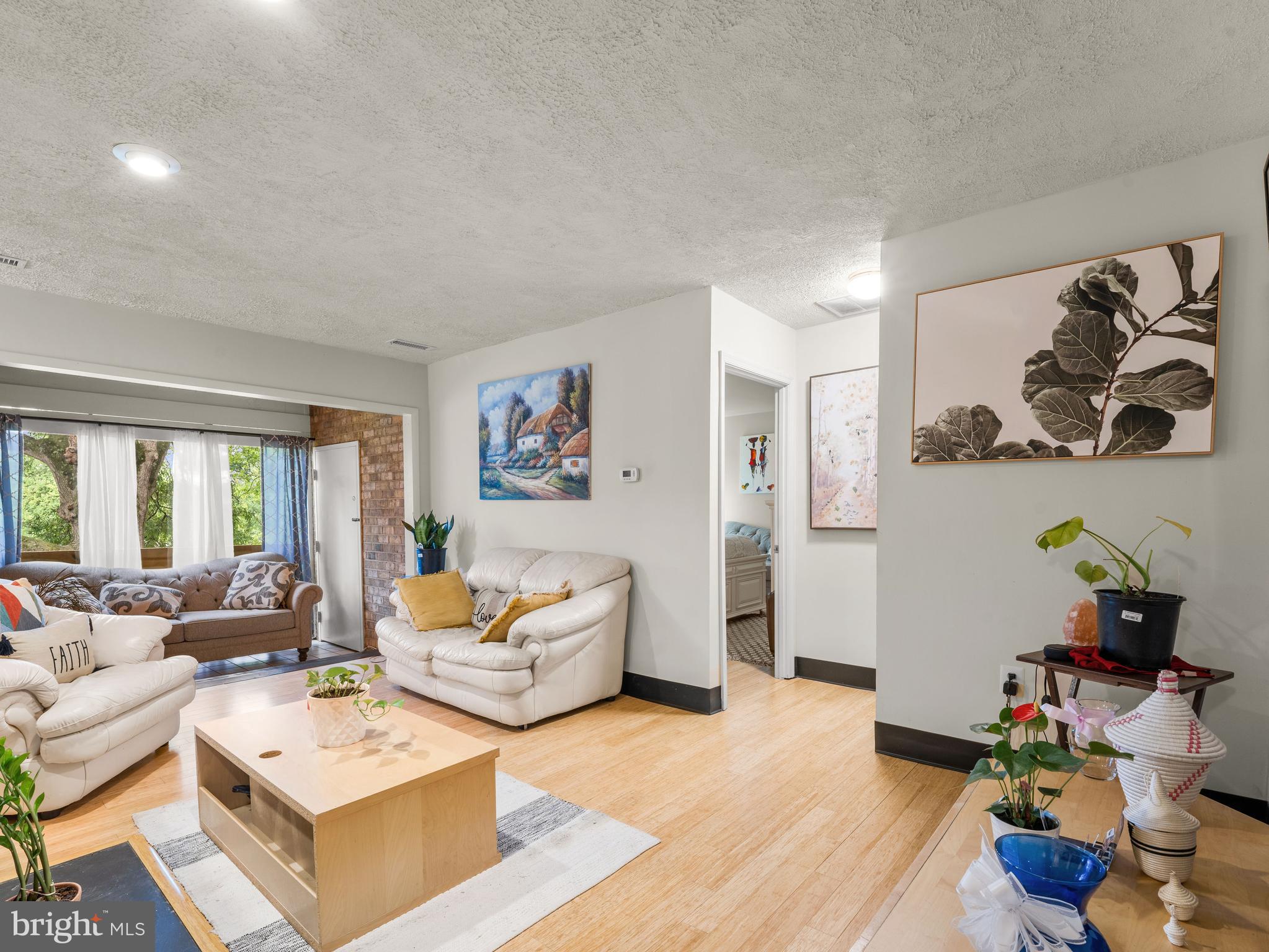 CROSS FOX - Residential