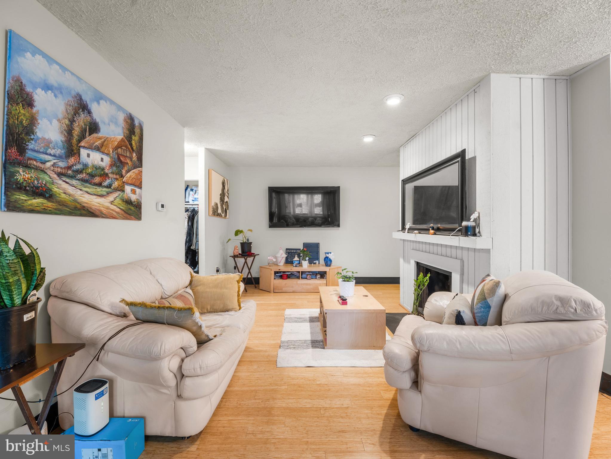 CROSS FOX - Residential