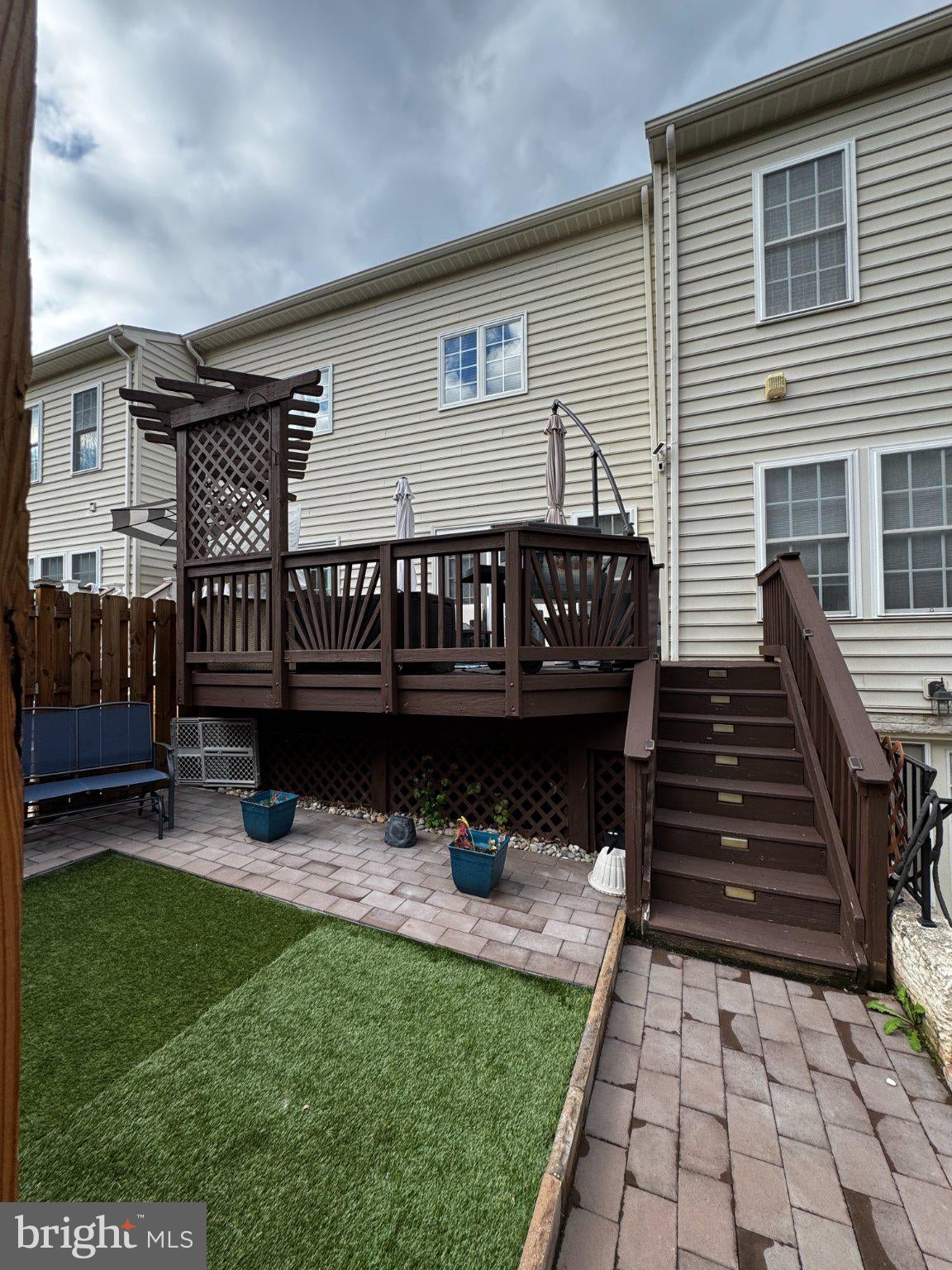 10413 EDISTO COURT