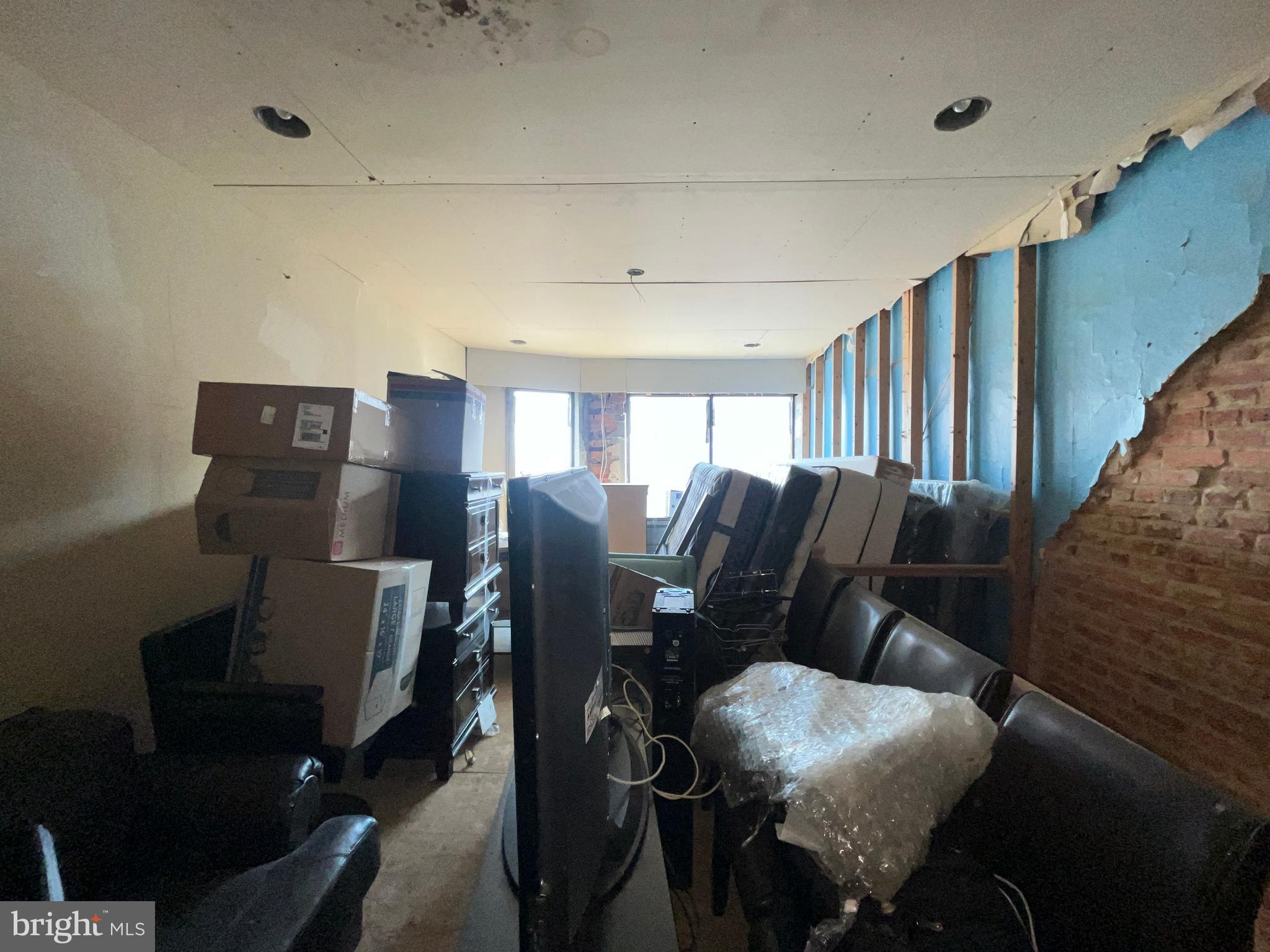 MONDAWMIN - Residential