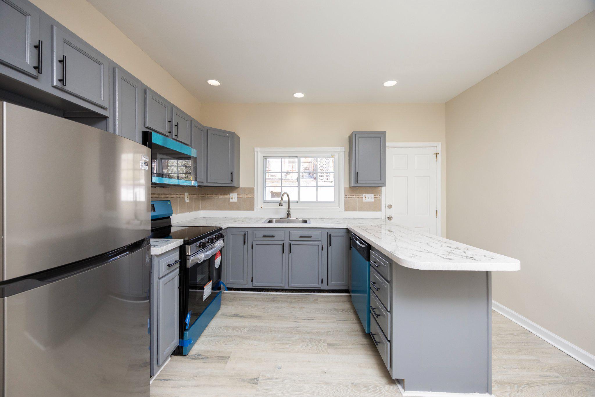 BALTIMORE HIGHLANDS - Residential