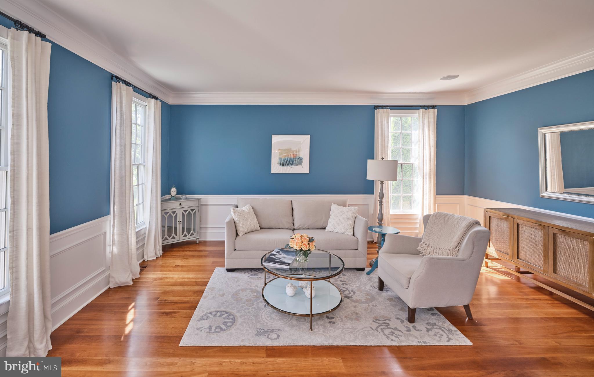 FOX HUNT ESTS - Residential