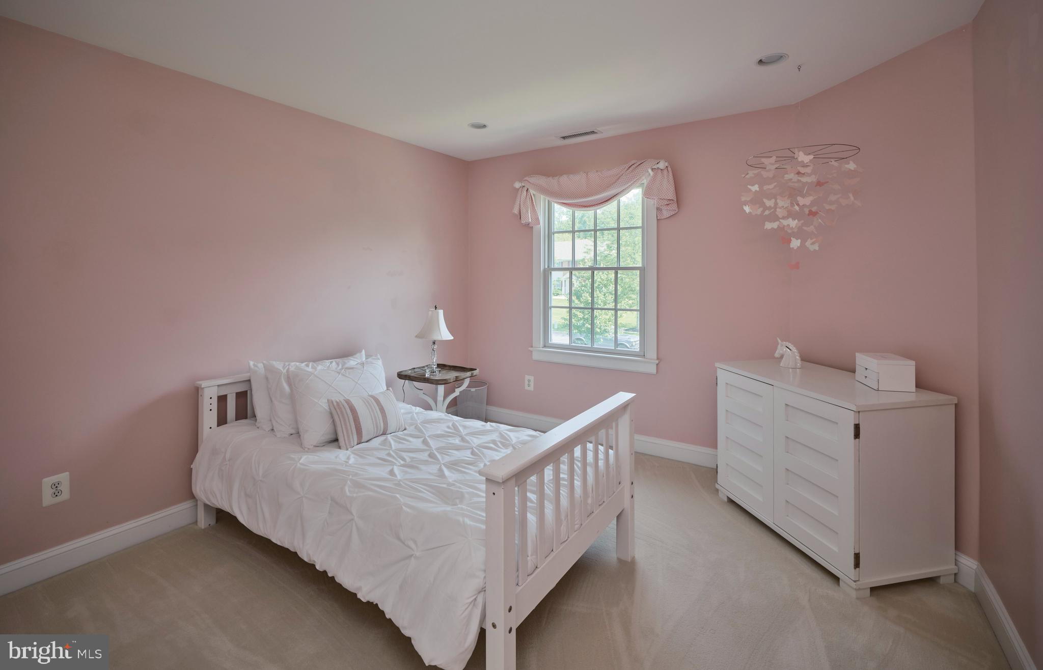 FOX HUNT ESTS - Residential