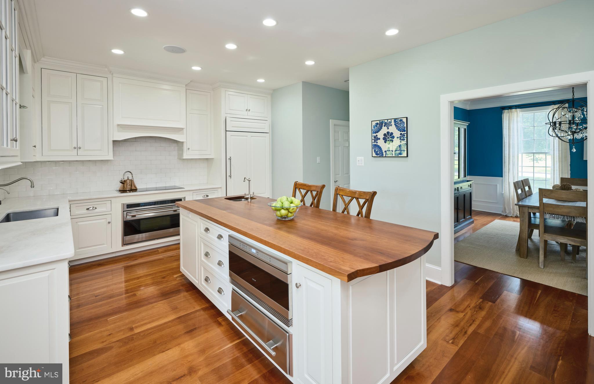 FOX HUNT ESTS - Residential